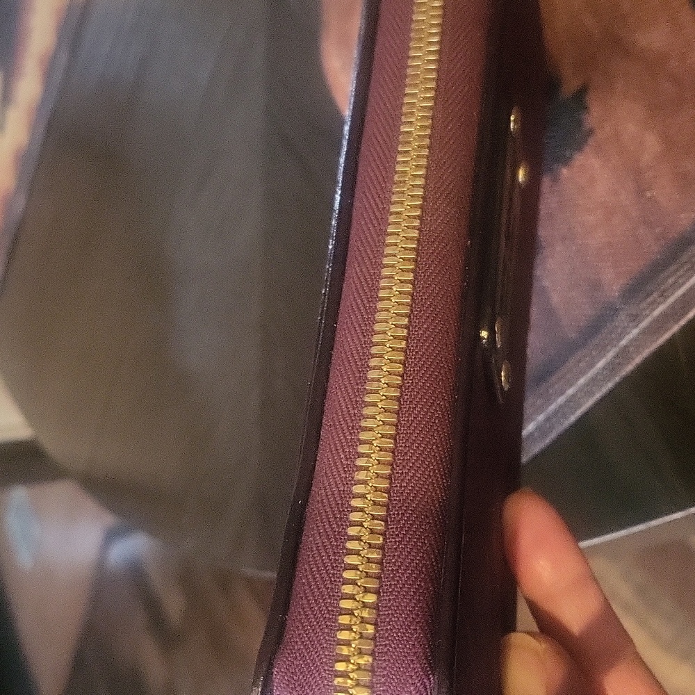 Kate Spade Wallet - Picture 8 of 8
